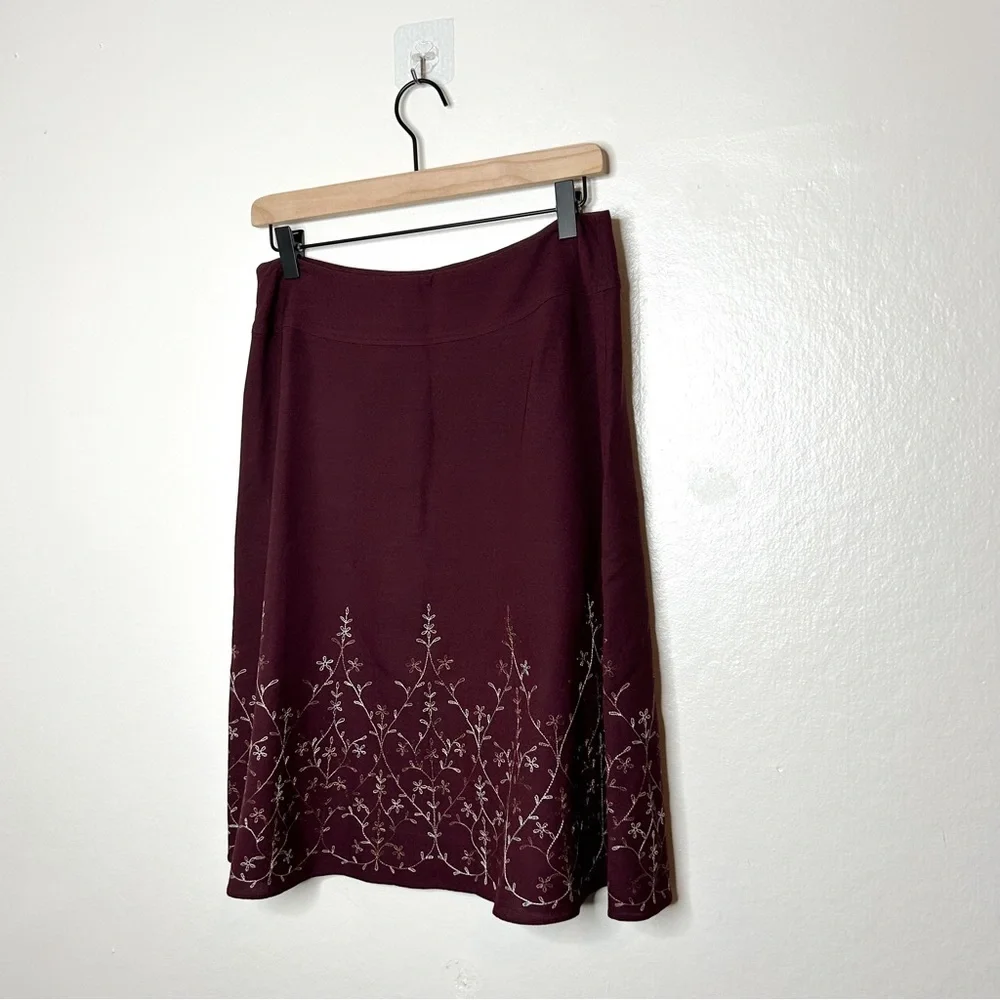 Ann Taylor Burgundy Purple‎ Floral Embroidered Silk Wool Blend Knee Length Skirt